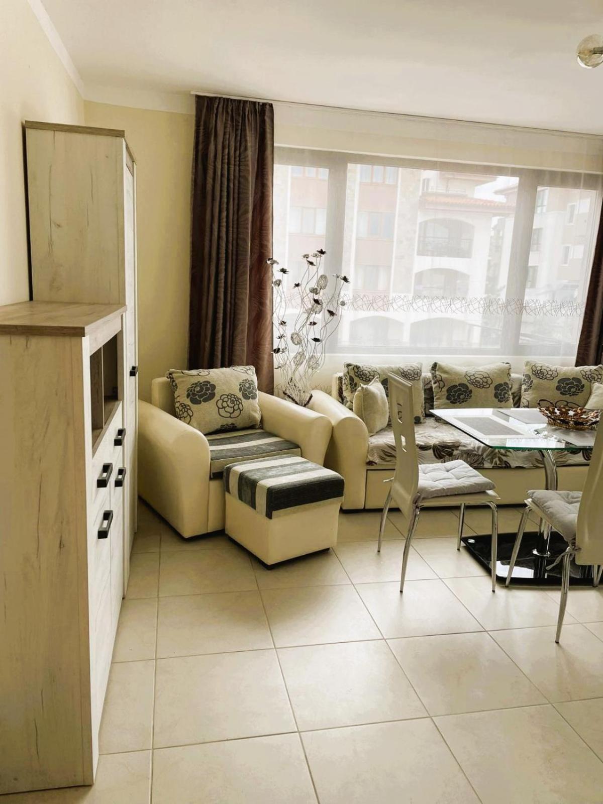 Sarafovo D&V Apartments Burgasz Kültér fotó
