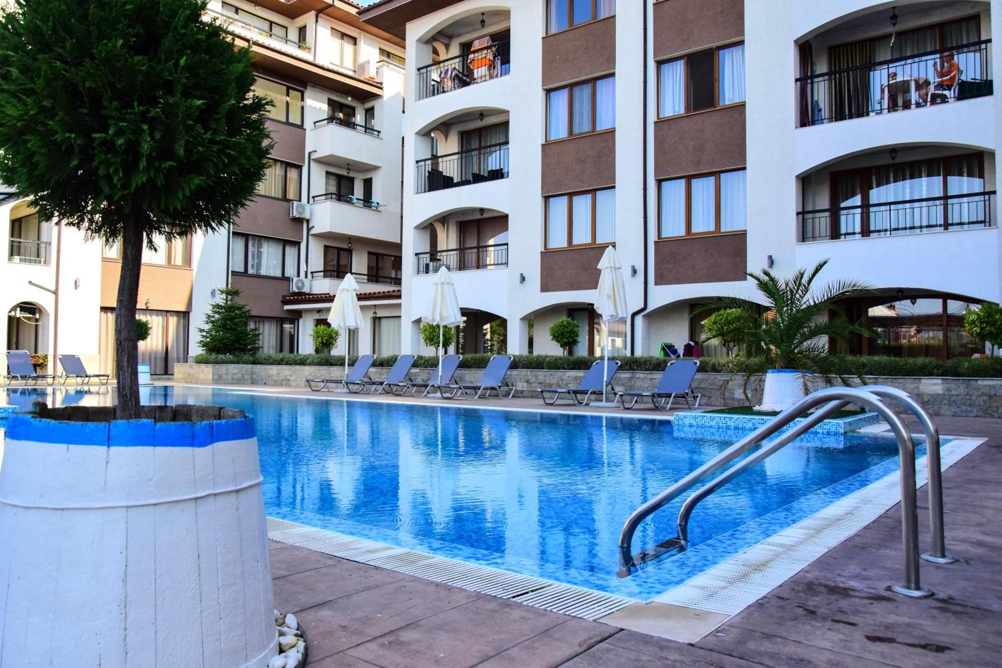 Sarafovo D&V Apartments Burgasz Kültér fotó